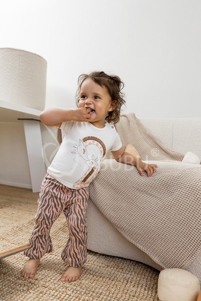Tricou pentru fete girafe