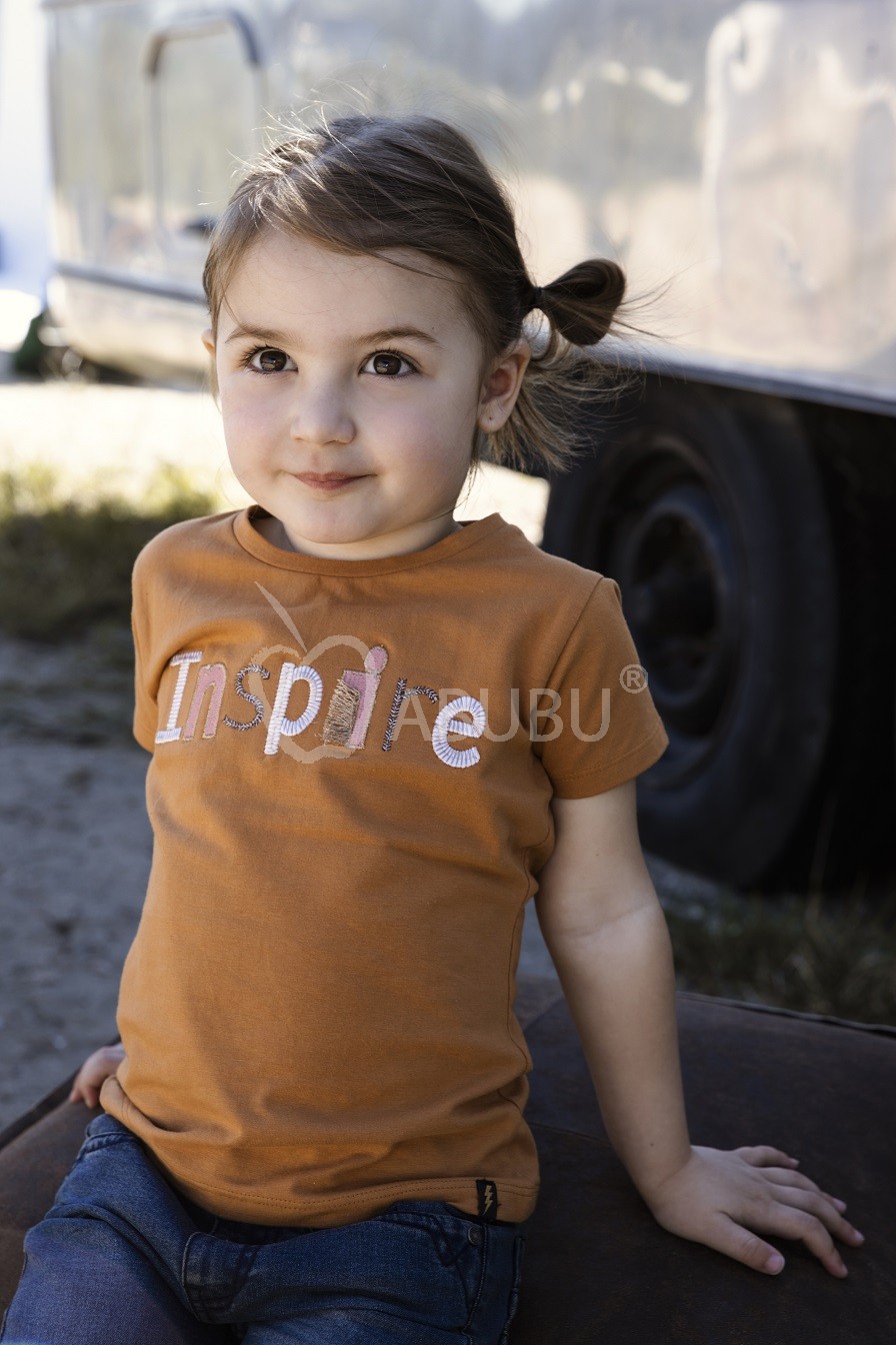 Tricou inspire